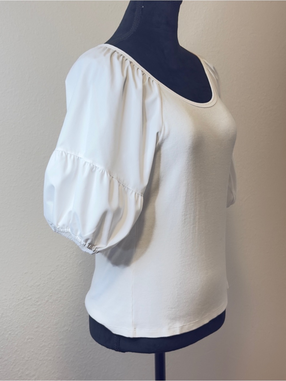 Elegant Scoop Neckline Blouse with Statement Puff Sleeves & Elasticized Cuffs
